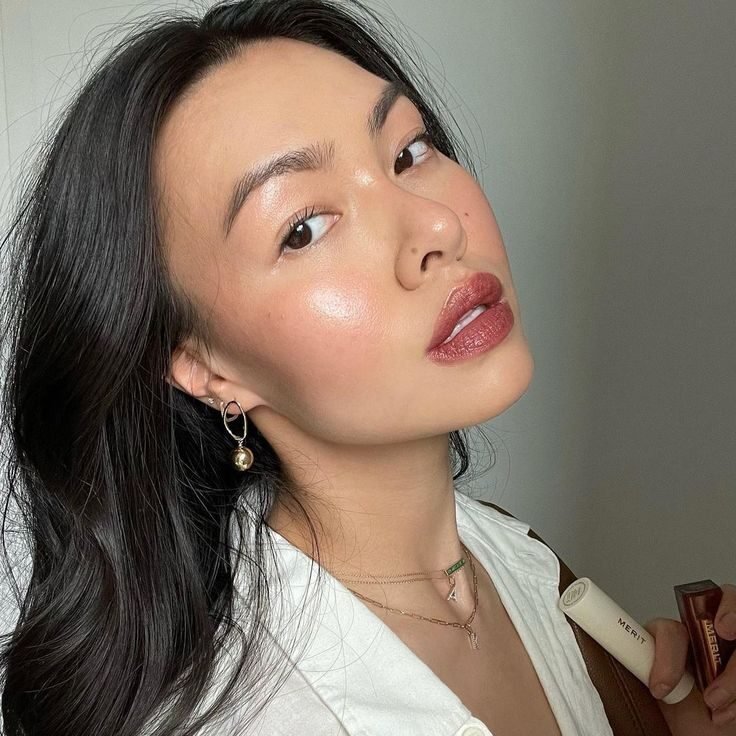 wedding berry lips makeup